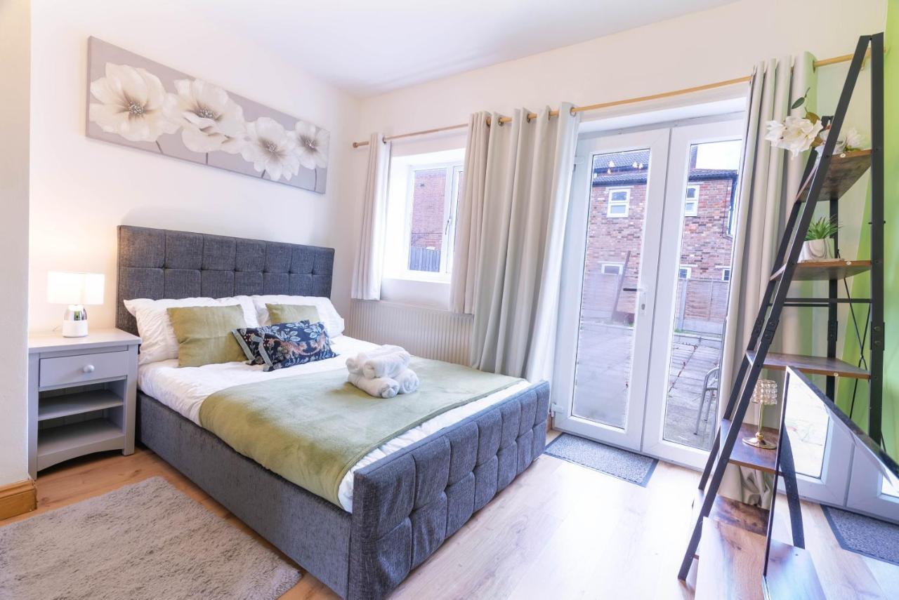 090 Beautiful 1 Bedroom Flat Near Luton Town And Station Exterior photo